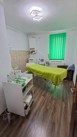 Spațiu comercial, de 55 mp, în Central