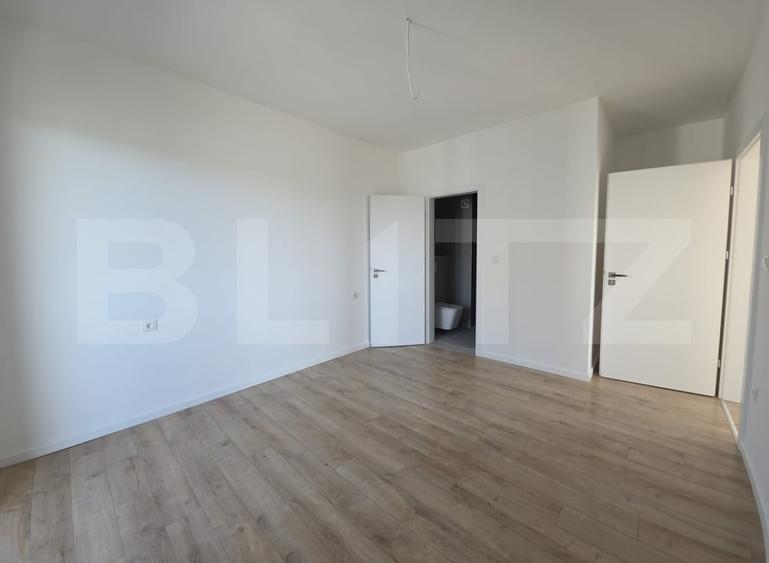 Apartament cu 3 camere semidecomandat în Nord