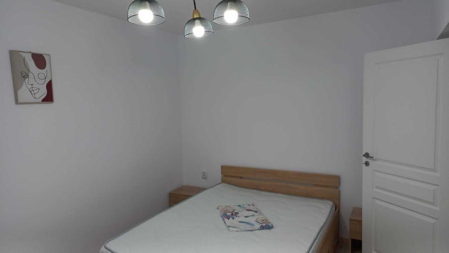 Apartament cu 2 camere semidecomandat în Sud
