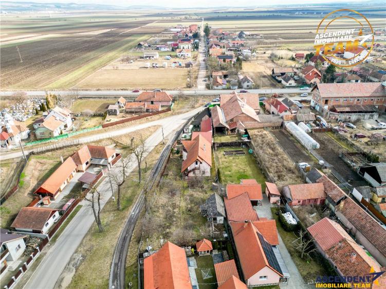 Casă cu 6 camere cu Canalizare în Chilieni