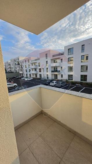 Apartament cu 2 camere decomandat în Tunari