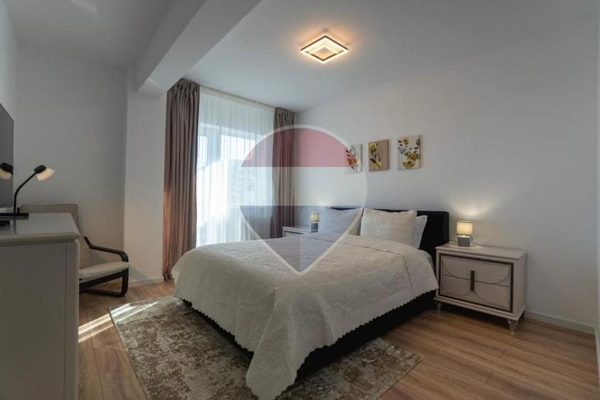 Apartament cu 2 camere decomandat, mobilat în Tractorul