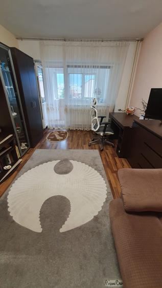Apartament cu 2 camere decomandat în Capitol