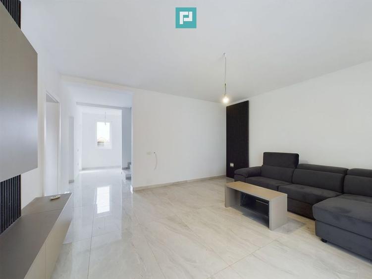 Casă cu 4 camere cu Teren 242 Mp în Chișoda