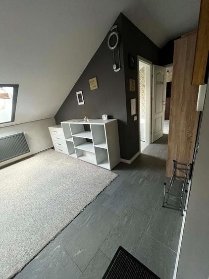 Apartament cu 2 camere decomandat în Dumbrăvița