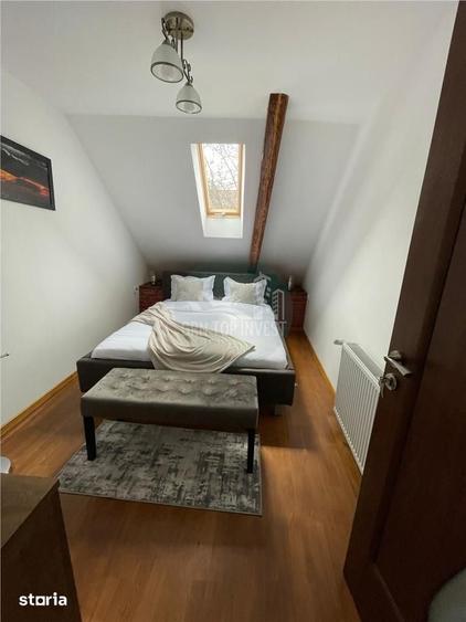 Apartament cu 4 camere decomandat în Calea Dumbrăvii