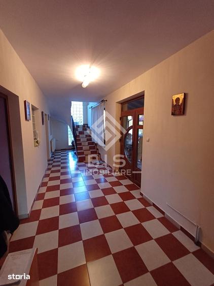 Casă cu 5 camere cu Teren 2194 Mp în Șintereag