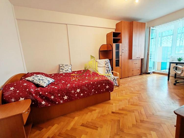 Apartament cu 3 camere decomandat, mobilat în Mănăștur