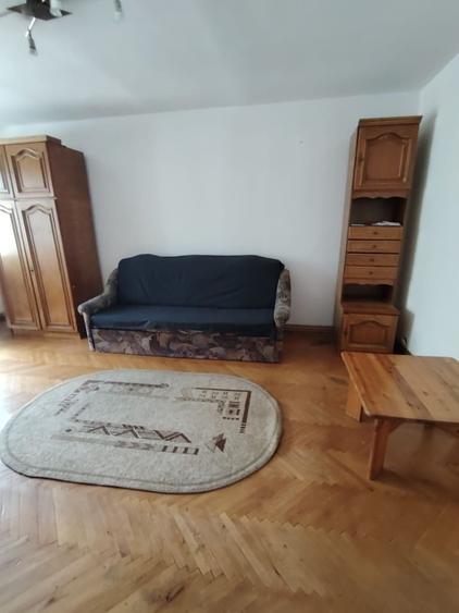 Apartament cu 3 camere decomandat în Aradul Nou