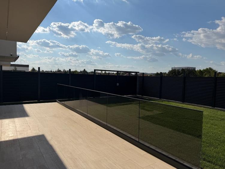 Casă individuală cu 5 camere cu Garaj în Corbeanca