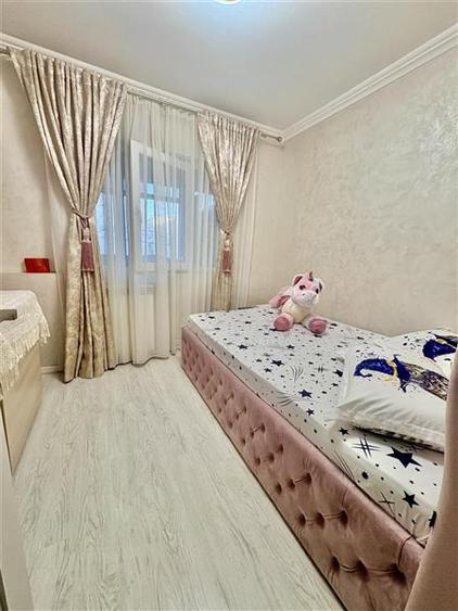 Apartament cu 4 camere decomandat, mobilat în Est