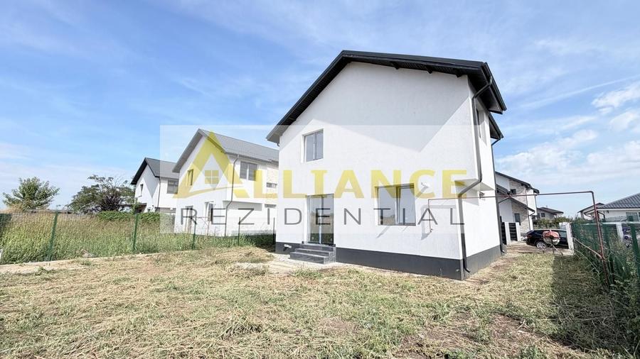 Casa Individuala - 4 camere - 2 bai - 350mp teren - 3