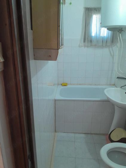 Apartament cu 2 camere nedecomandat în Orșova