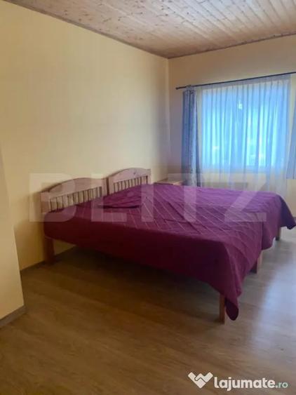 Casă cu 5 camere cu Teren 370 Mp în Bran