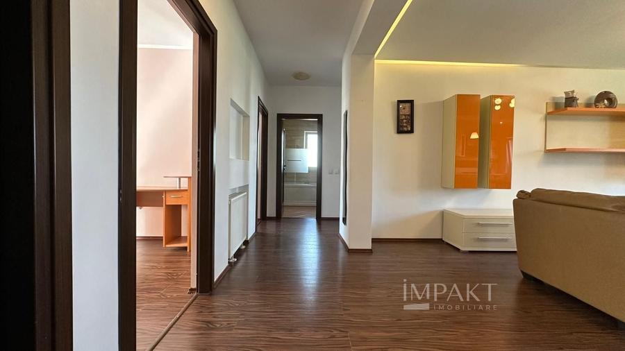 Apartament cu 4 camere semidecomandat, mobilat în Bună Ziua