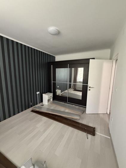 Apartament cu 3 camere decomandat în Rogerius