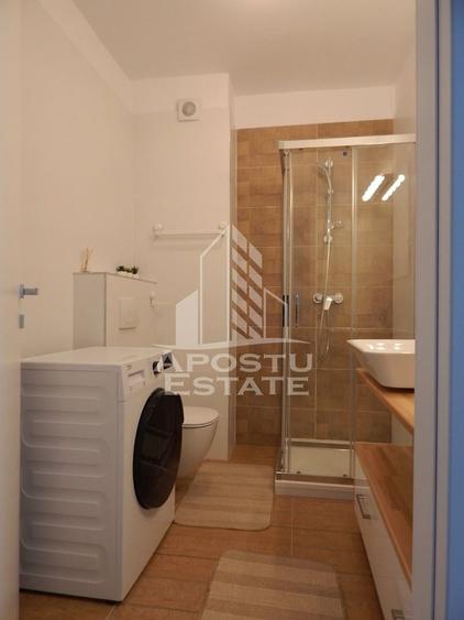 Apartament cu 2 camere semidecomandat în Torontalului