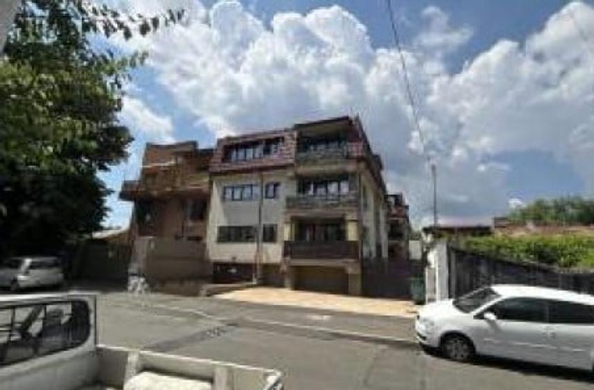 Apartament cu 2 camere în Andronache