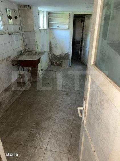 Casă cu 6 camere cu Teren 600 Mp în Central