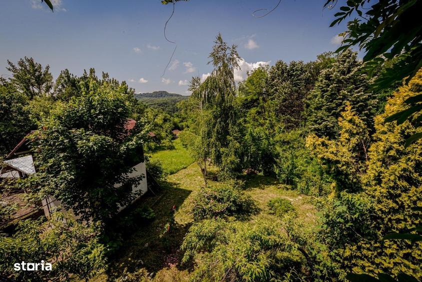 Casă cu 4 camere în Central