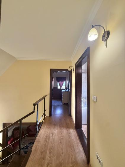 Casă individuală cu 4 camere cu Teren 1050 Mp în Sânmihaiu Român