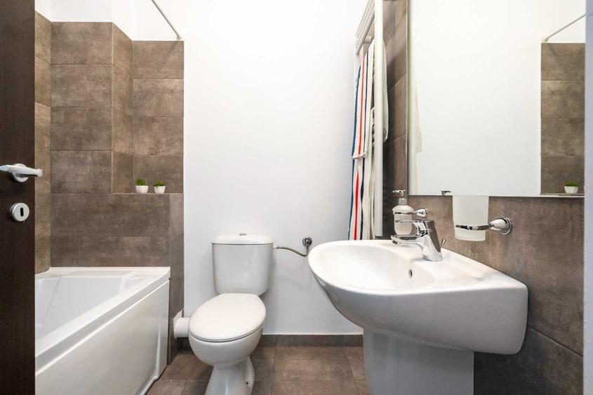 Apartament cu 2 camere semidecomandat în Vitan