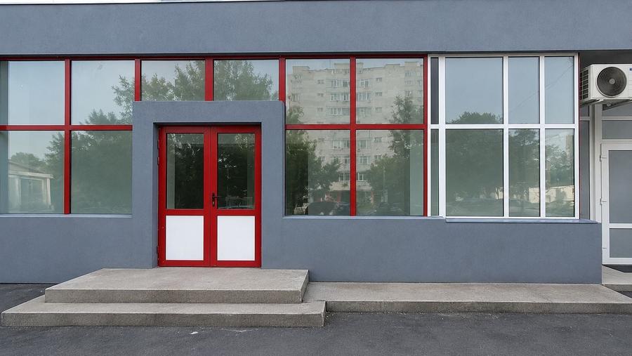 Spațiu comercial, de 76 mp, în Progresul