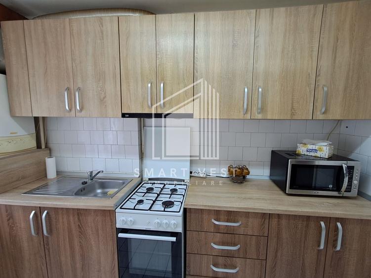 Apartament cu 2 camere, mobilat în Micro 16