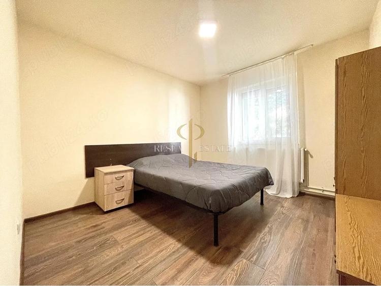 Apartament cu 3 camere semidecomandat, mobilat în Spitalul Județean