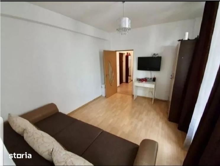 Garsonieră decomandată în Dămăroaia