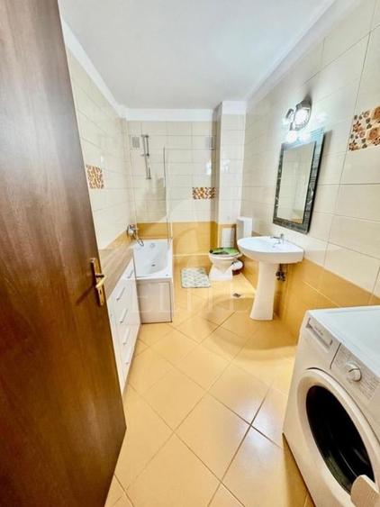 Apartament cu 2 camere semidecomandat, mobilat în Zorilor