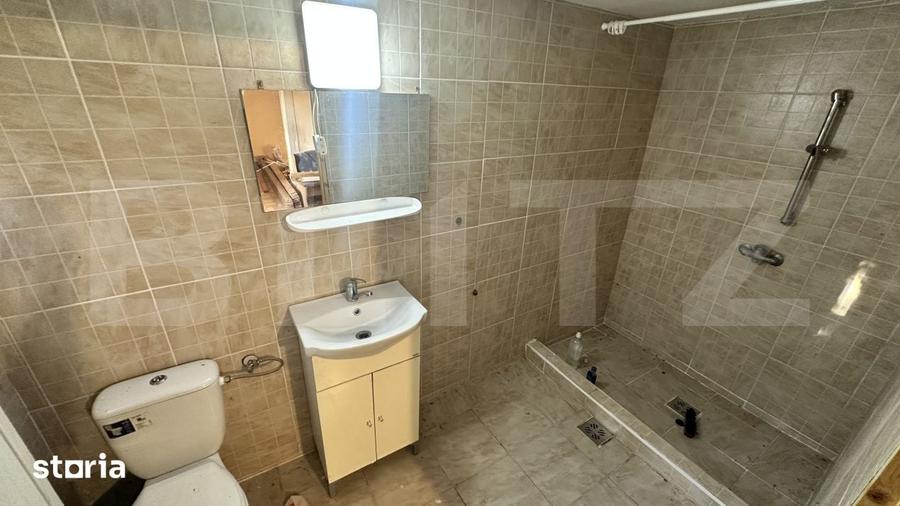 Casă cu 4 camere cu Teren 600 Mp în Central