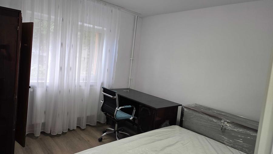 Inchiriez apartament 2 camere - 4