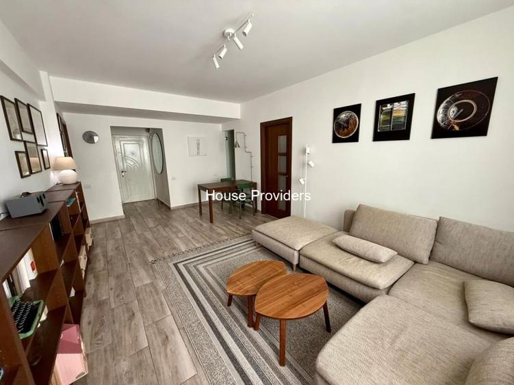 Apartament cu 2 camere, mobilat în Unirii