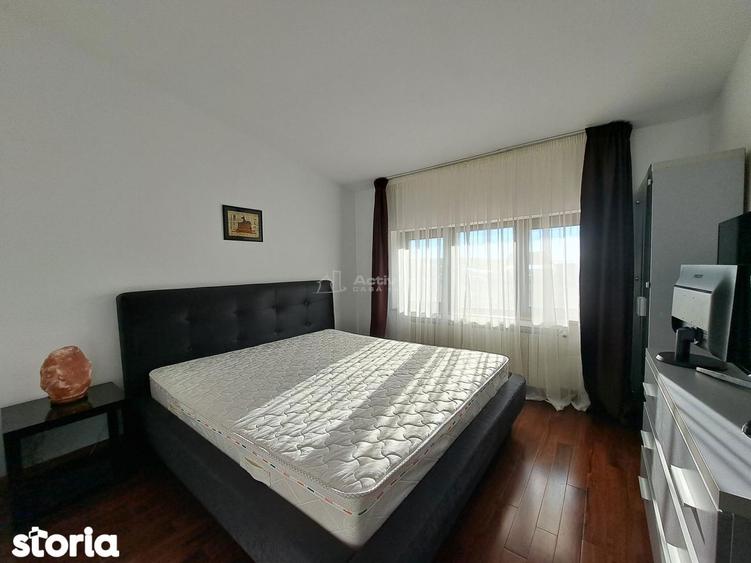 Casă cu 8 camere cu Teren 2500 Mp în Crevedia