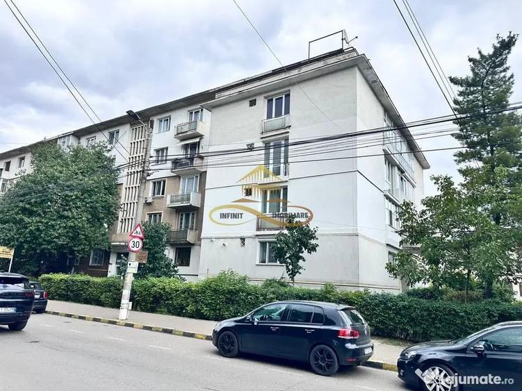 Apartament cu 2 camere decomandat în Ultracentral