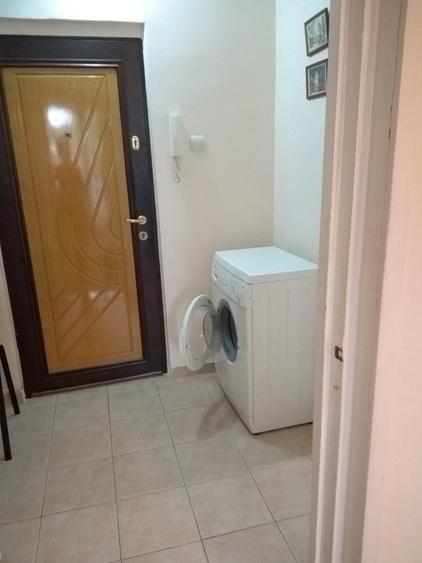Apartament o camera circumvalatiunii 250euro - 2