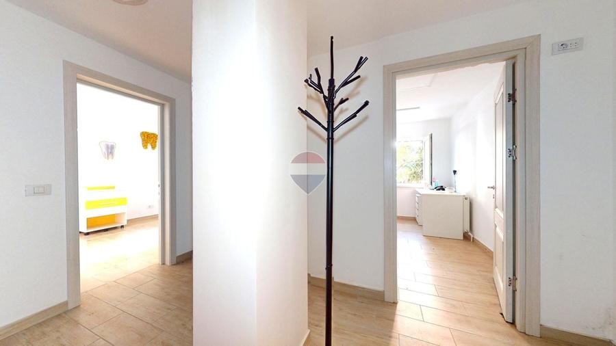Apartament cu 2 camere decomandat în Calea București