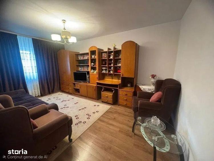 Apartament cu 2 camere decomandat în Galata
