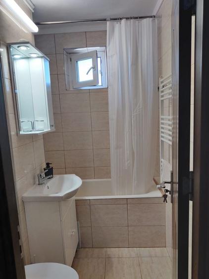 Apartament cu 2 camere semidecomandat în Exterior Vest