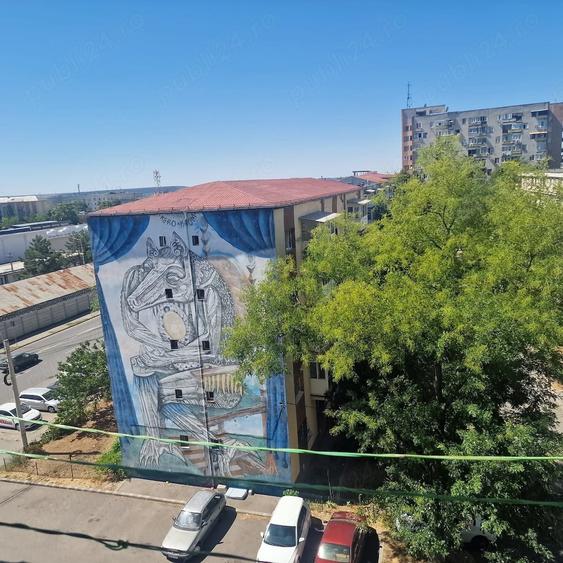 Garsonieră decomandată în Brazda lui Novac