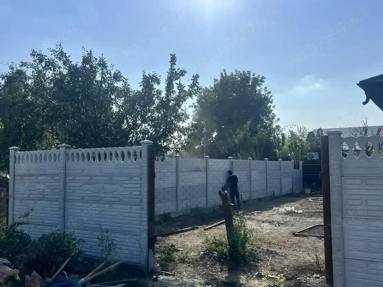Casă cu 4 camere cu Teren 400 Mp în Amara