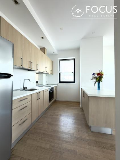 Apartament cu 3 camere decomandat în Universitate