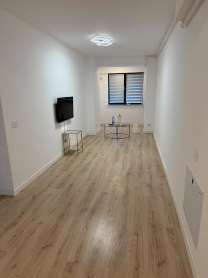 Apartament 2 camere, semidecomandat, pretabil firma, loc parcare, 44 mp, Ivory R - 1