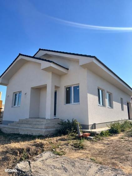 Casă cu 3 camere în Cordău
