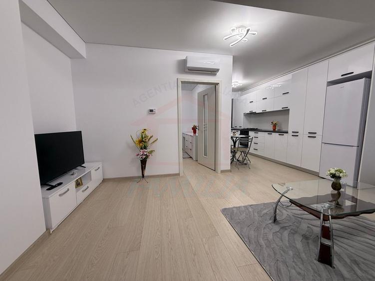Apartament cu 2 camere decomandat, mobilat în Micro 17