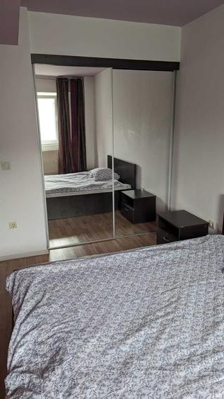 Apartament cu 2 camere decomandat în Micro 3