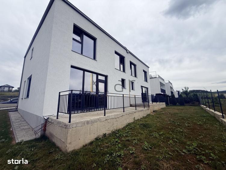 Casă cu 4 camere în Borhanci