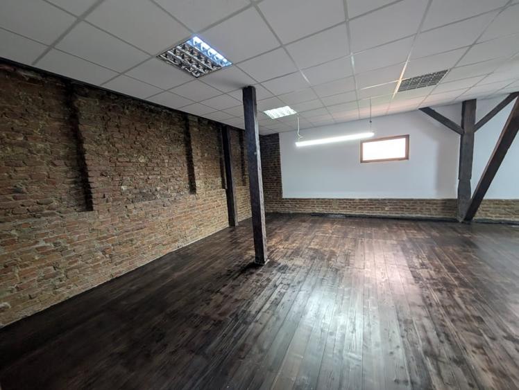Spațiu comercial, de 32 mp, în Nord