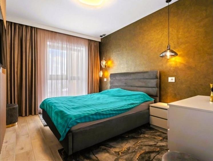 3 camere Lux  Romexpo - Expozitiei - 8